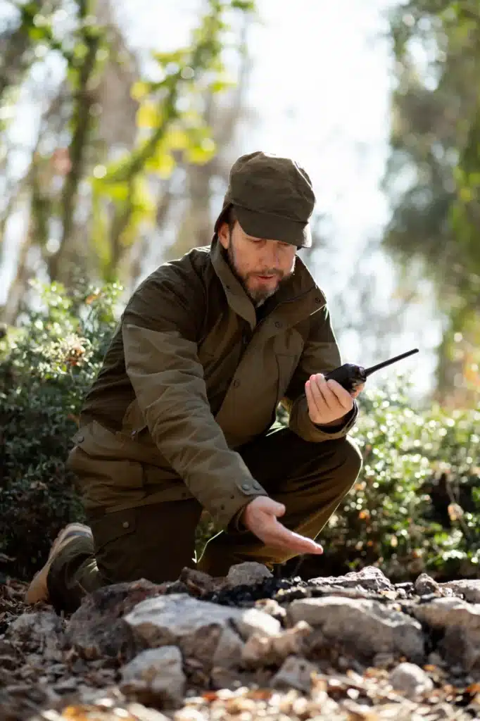 La formación mas demandada dentro de la policía y guardia civil: guía de especialización 3 servicios proteccion naturaleza