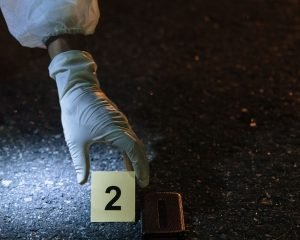 Lee más sobre el artículo Perito Judicial en Accidentes de Tráfico: Una Formación Especializada para una Carrera en la Justicia