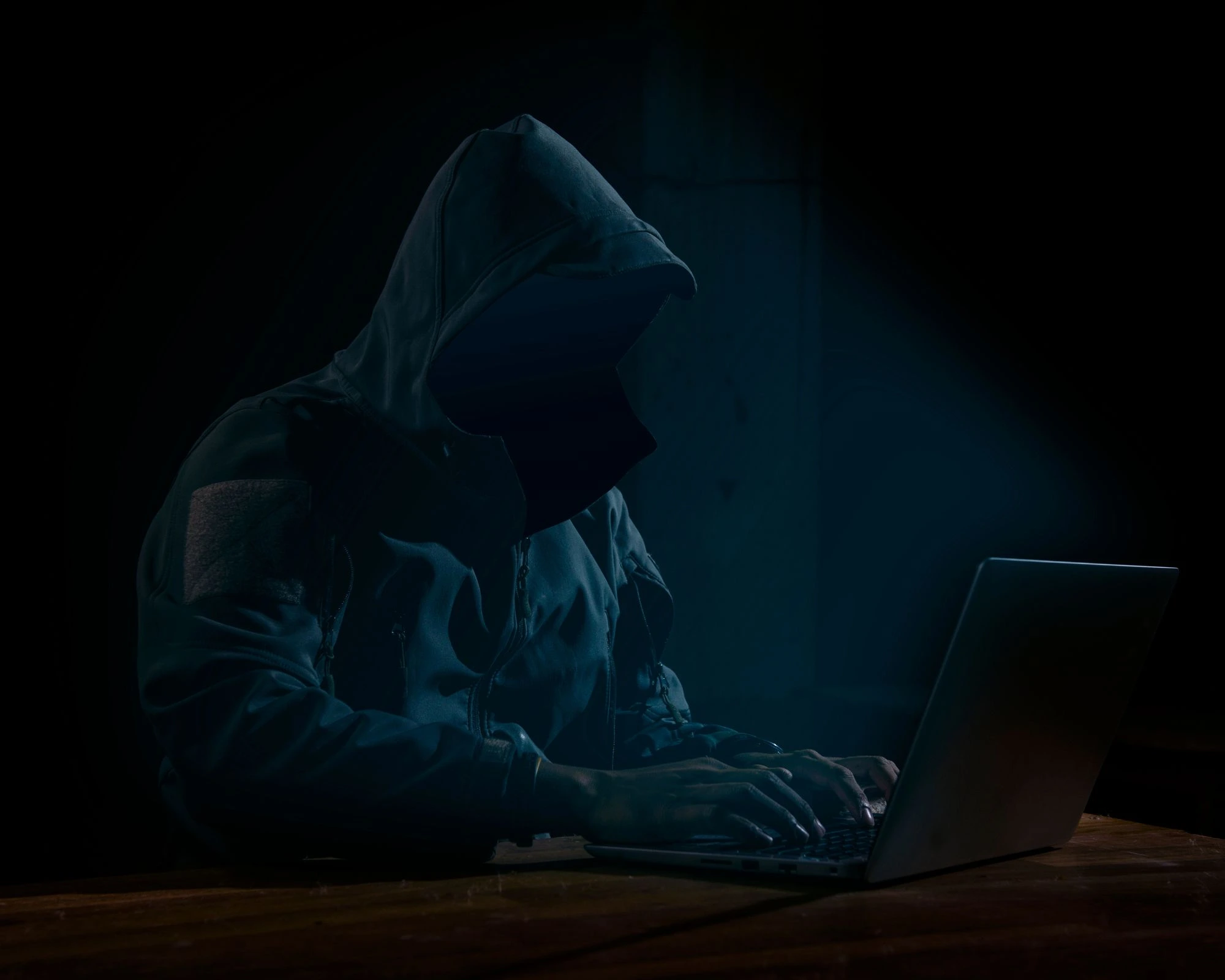 Lee más sobre el artículo 5 Criminales más inteligentes de la historia