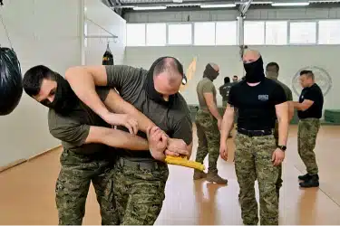 ¿Qué es el Mossad? Historia, funciones y operaciones clave 3 Entrenamiento Militar Mossad