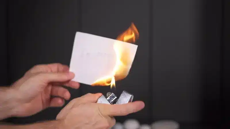 5 pirómanos que engañaron a todos de forma ingeniosa 3 quemar pruebas 1